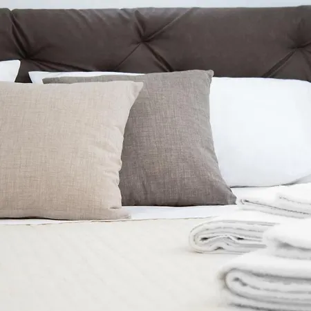 Cortile Osterio Xiv * Cefalù