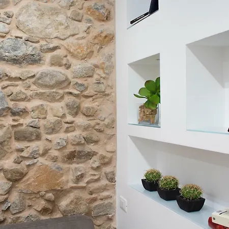 Cortile Osterio Xiv Cefalù