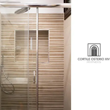 Cortile Osterio Xiv *