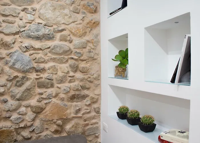 Cortile Osterio Xiv צ'פאלו