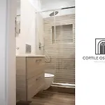 Cortile Osterio Xiv *