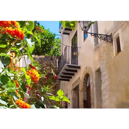 Cortile Osterio Xiv Apartamento Cefalú